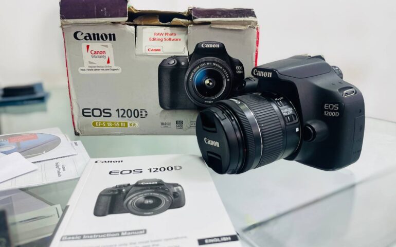 Canon 1200D /T5 Camera