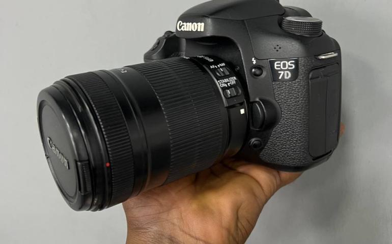 Canon 7D Mark 1 Camera