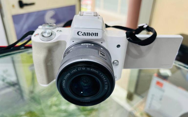 Canon M50 Mark 1