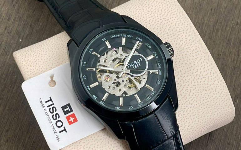 TISSOT Wrist Watch