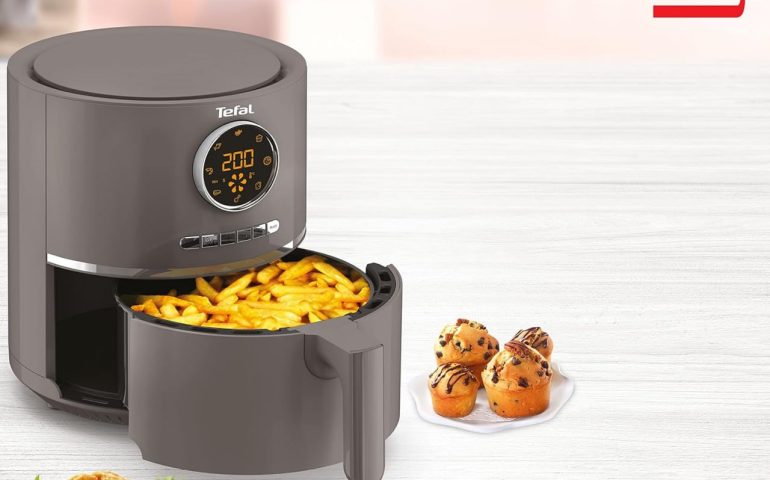 Tefal Ultra Fry Digital Air Fryer 4.2 Liters